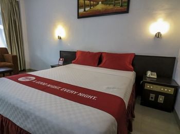 Nida Rooms Ratulangi 17 Trans Studio Makassar Esterno foto